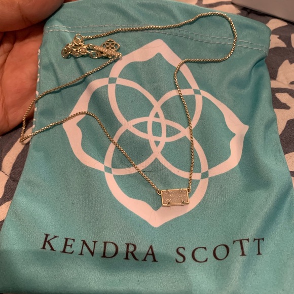 Kendra Scott Jewelry - Kendra Scott necklace